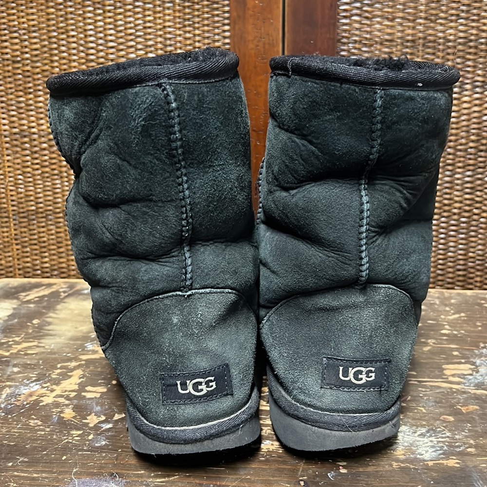 Ugg Boots Short Black Shearling Lined Winter Boots - image 3